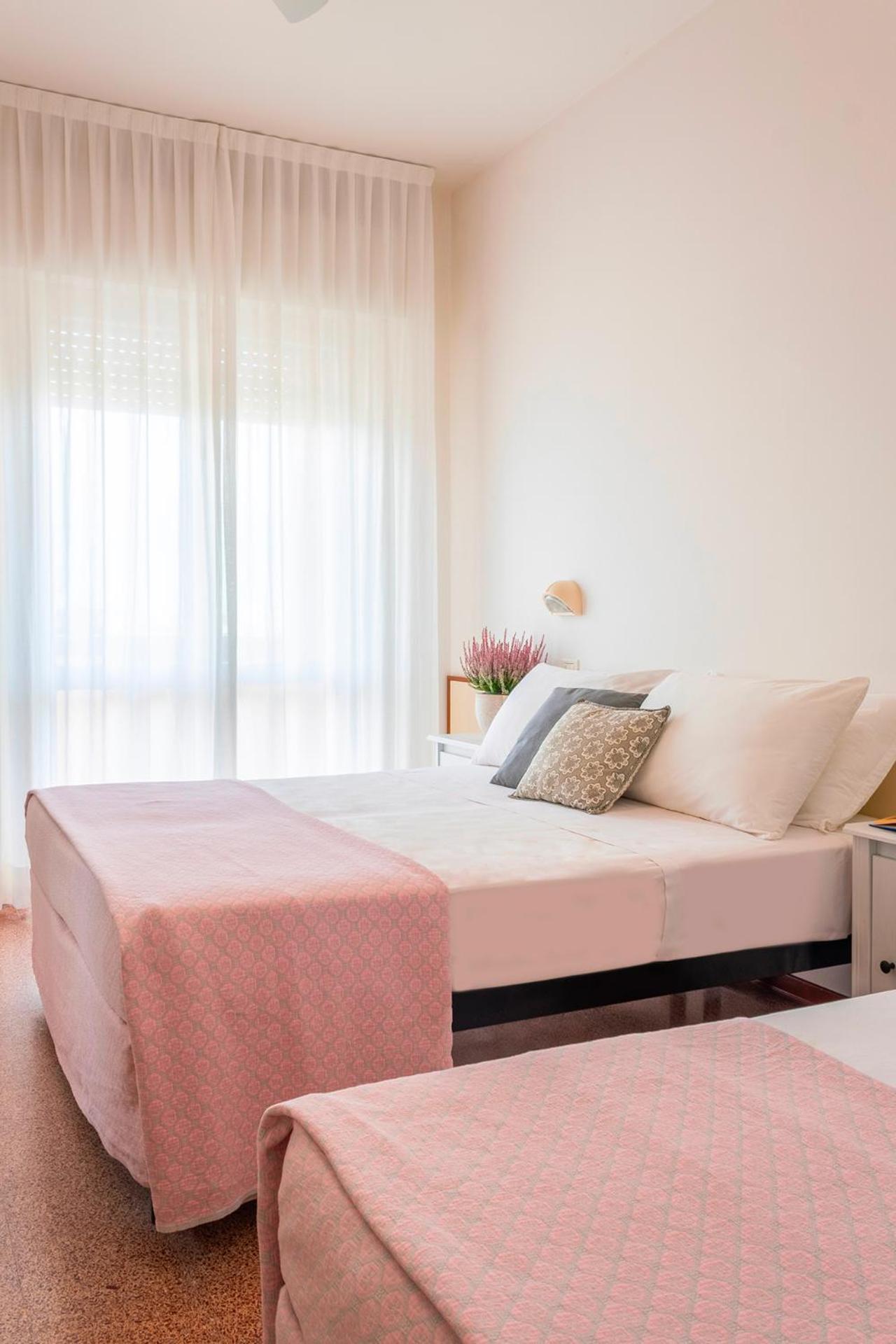Mon Hotel 2*
